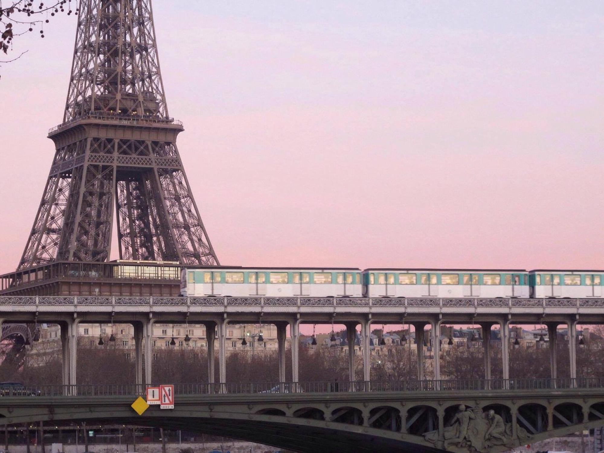 Eiffel Citea Access Dayroom Espace Paris Sans Nuitee Et Chambre Partagee Chatillon Nuitee -- Repos Journee Ou Espace Travail 8-19H Proche Tour Eiffel Ou Usage Bureau A L'Heure En Journee -- Nuitee Chatillon Avenue 巴黎 外观 照片